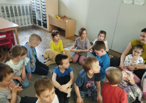 Dzieci opowiadają o swoich zwierzętach.