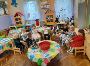 Andrzejkowe lanie wosku u „Motylków"